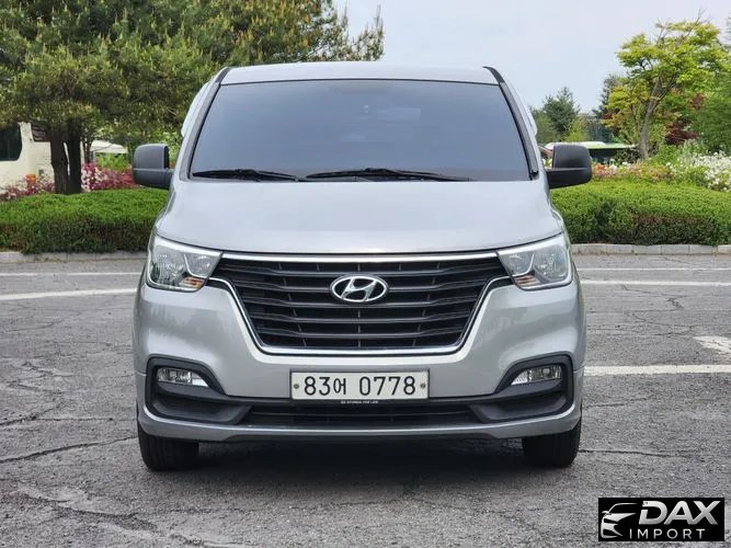 Hyundai Starex Van 5-Seater