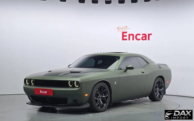 Dodge Challenger 6.4