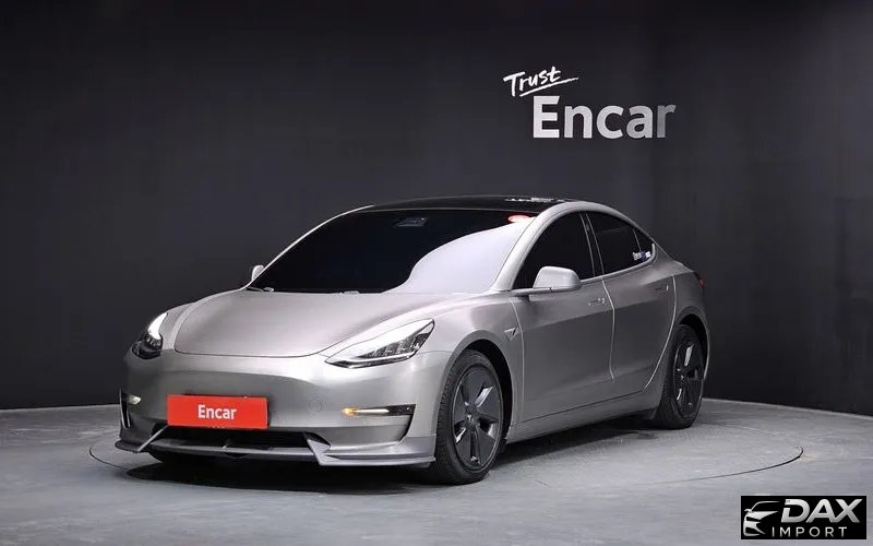 Tesla Model 3 Long Range