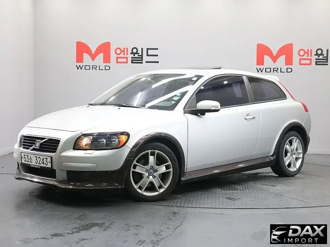 Volvo C30 2.4i