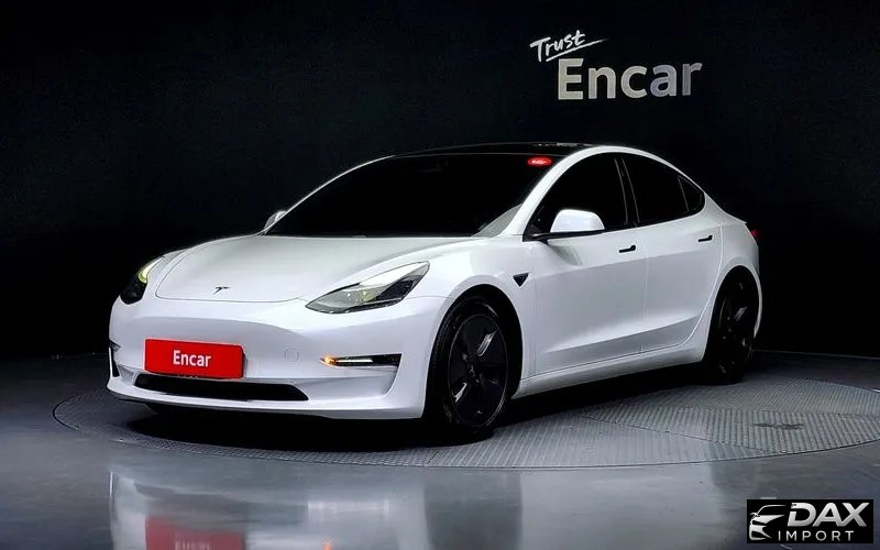 Tesla Model 3 Long Range