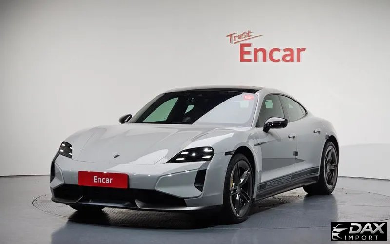 Porsche Taycan Turbo S