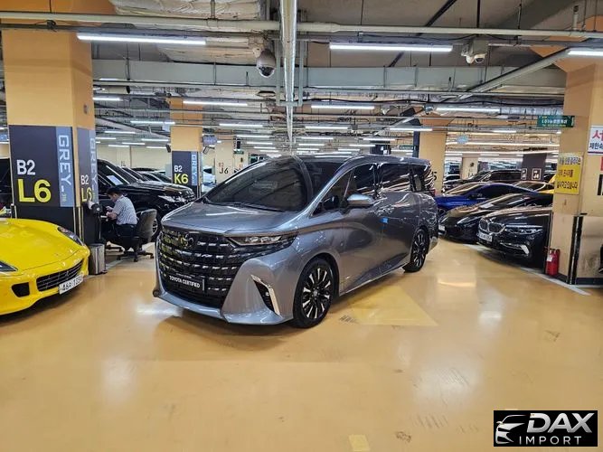 Toyota Alphard 2.5 HEV Executive AWD