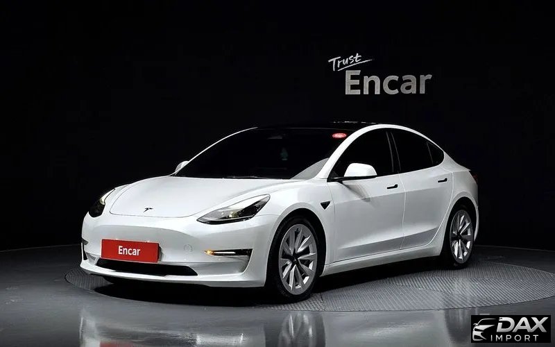 Tesla Model 3 Long Range