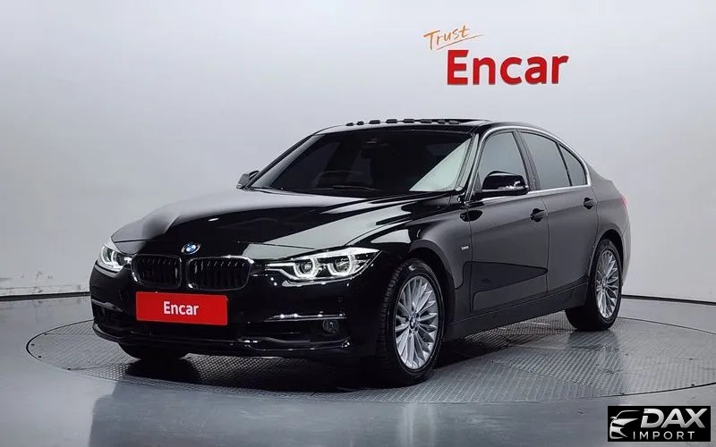 BMW 3-Series 320i Luxury