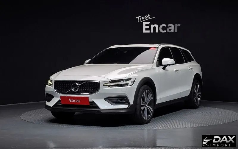 Volvo V60 T5 Pro AWD