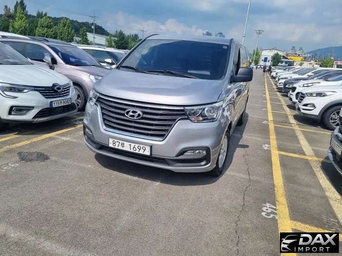 Hyundai Starex Van 3-Seater
