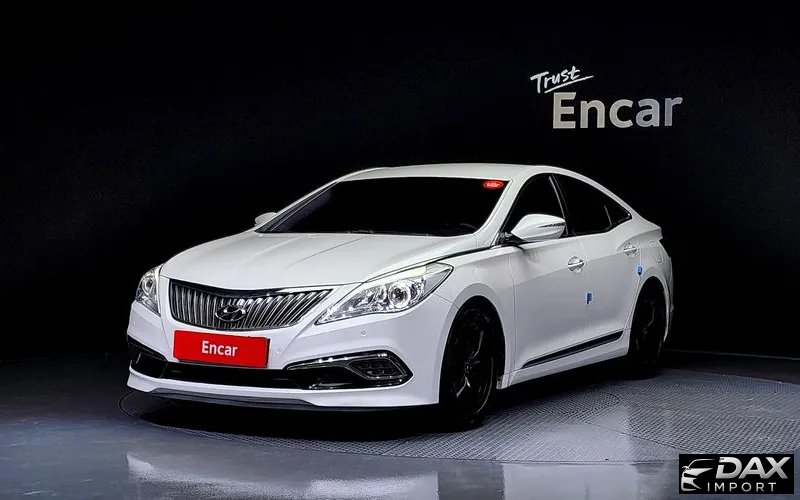 Hyundai Grandeur HG240 Modern