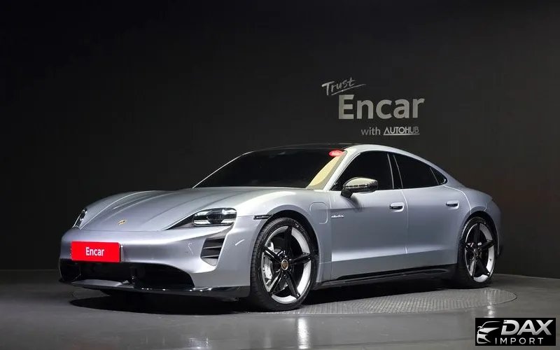 Porsche Taycan Turbo