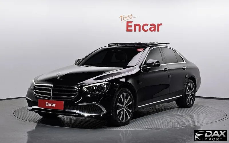 Mercedes-Benz E-Class E300e 4MATIC Exclusive