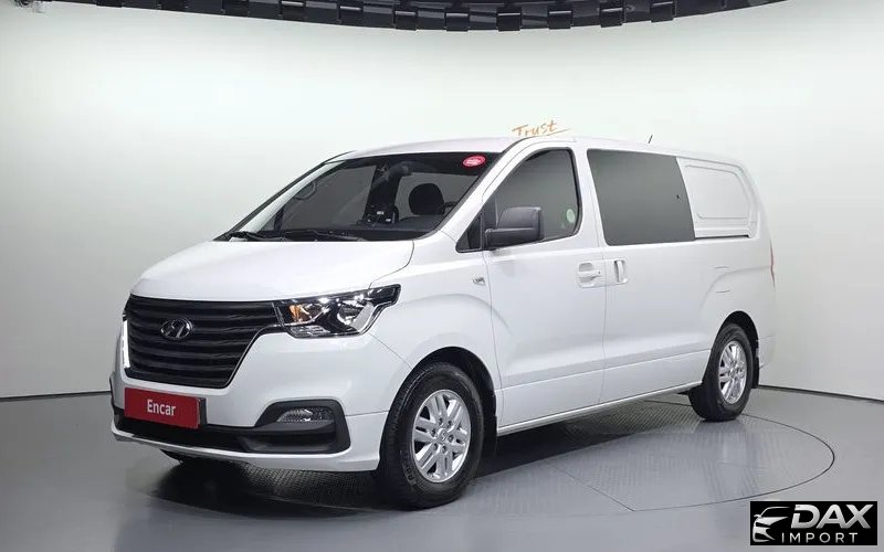 Hyundai Starex Van 5-Seater