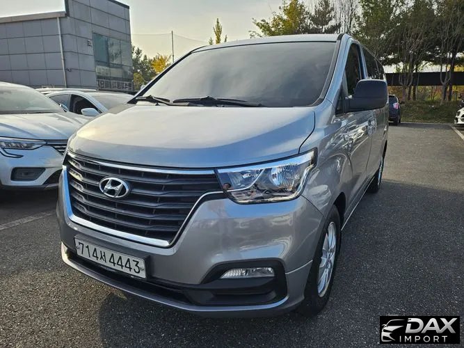 Hyundai Starex Wagon 12-Seater