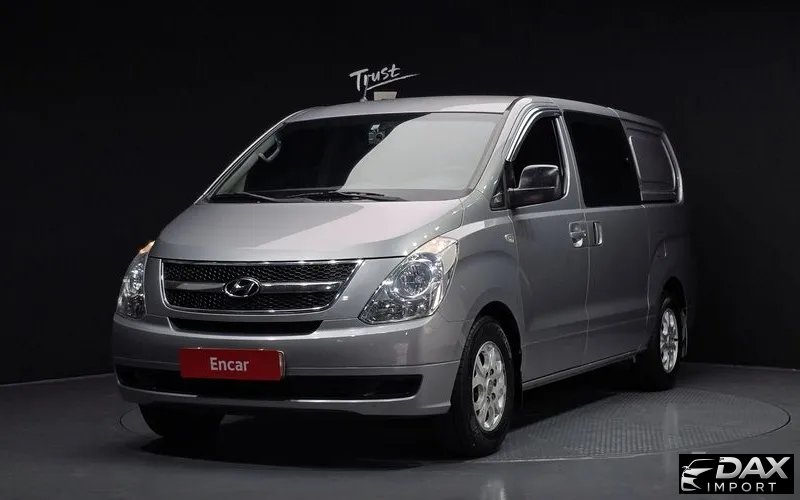 Hyundai Starex 5-Seater VAN