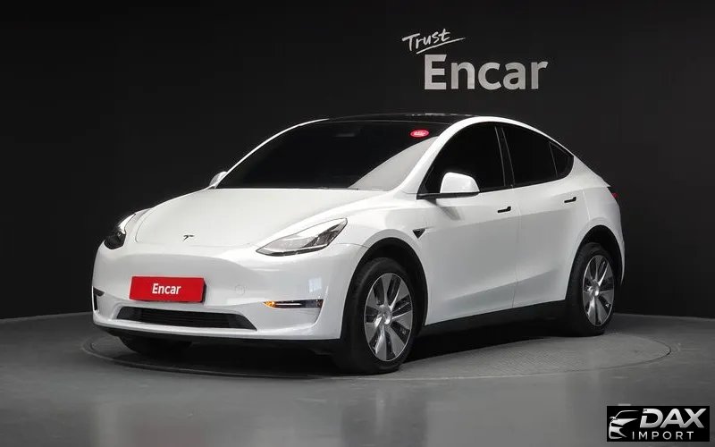 Tesla Model Y Long Range AWD