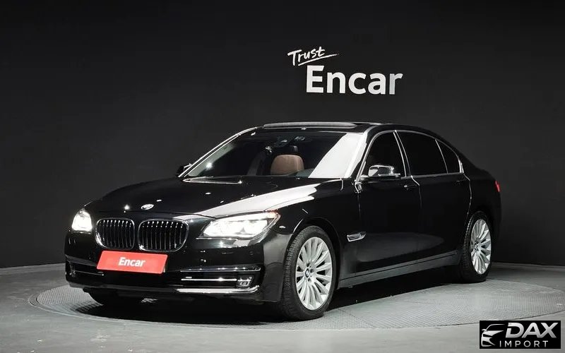 BMW 7-Series 740Li