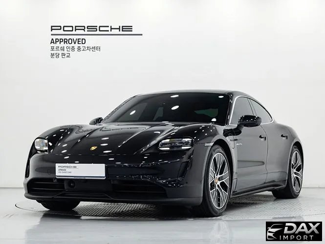Porsche Taycan Base
