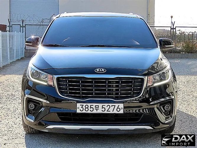 Kia Canival 9-Seater Luxury