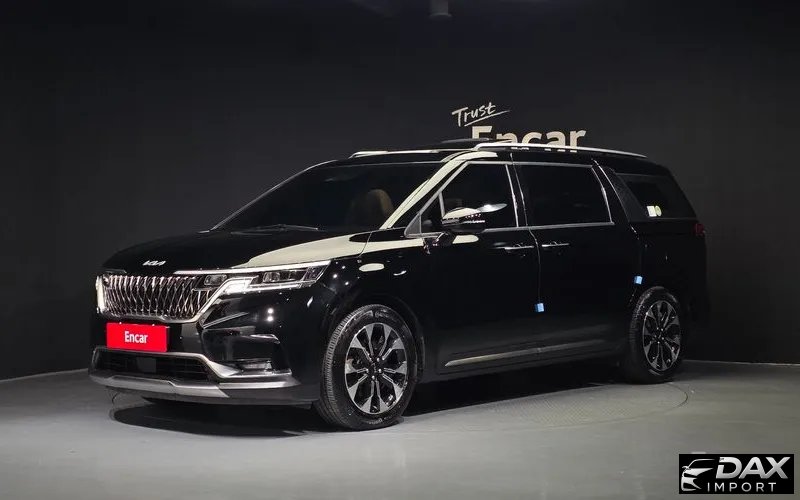 Kia Canival 9-Seater Signature