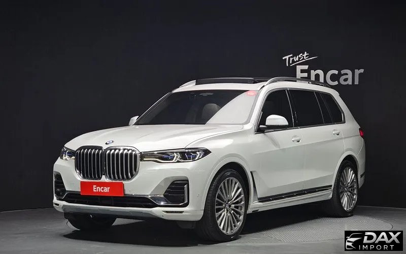BMW X7 xDrive 40i Design Pure Excellence 7-Seater