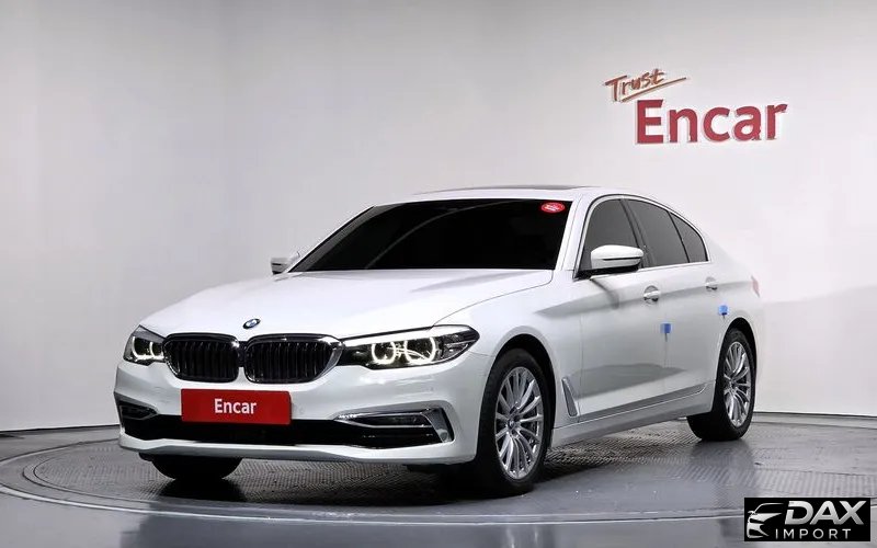 BMW 5-Series 520i Luxury