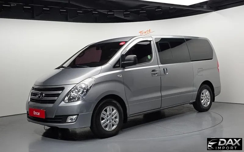Hyundai Starex 5-Seater VAN