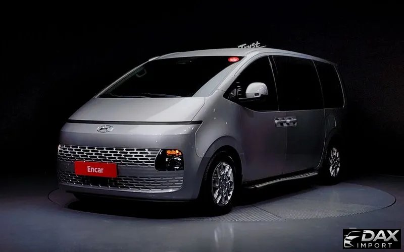 Hyundai Staria Tourer 9-Seater
