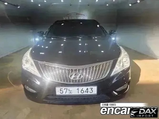 Hyundai Grandeur HG240 Modern