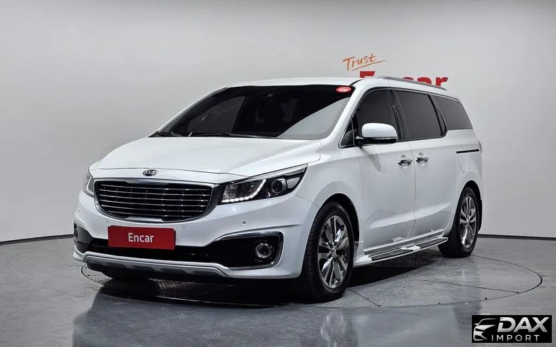 Kia Canival 7-seater Limousine