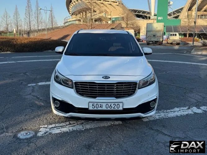 Kia Canival 9-seater Noblesse