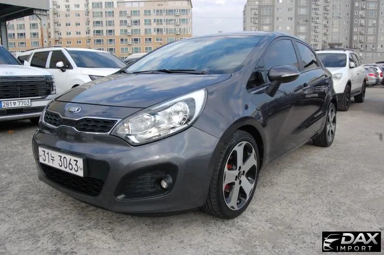 Kia pride 1.6 GDI Hatchback
