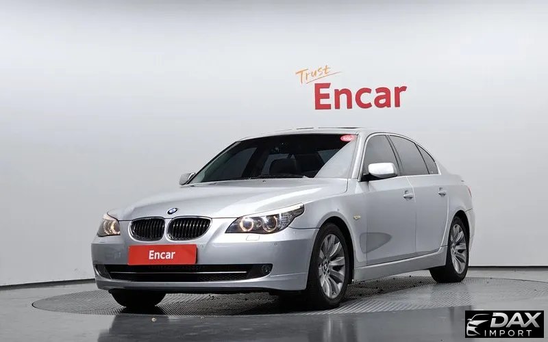 BMW 5-Series 528i Sedan