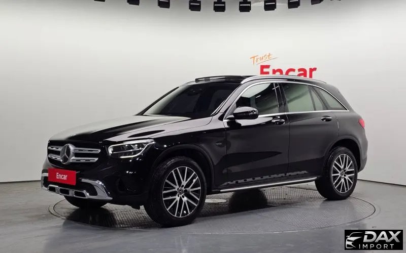 Mercedes-Benz GLC-Class GLC300e 4MATIC