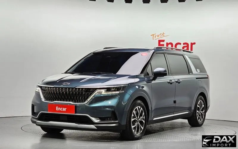 Kia Canival 9-Seater Signature