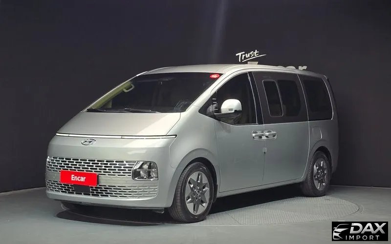 Hyundai Staria 4WD Tourer 9-Seater