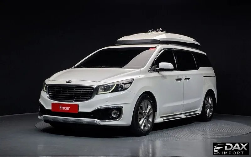 Kia Canival 9-seater Outdoor