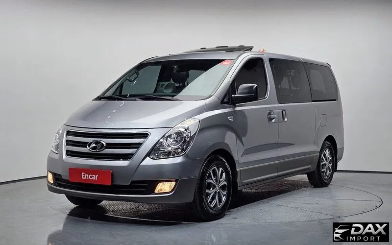 Hyundai Starex 11-Seater Wagon