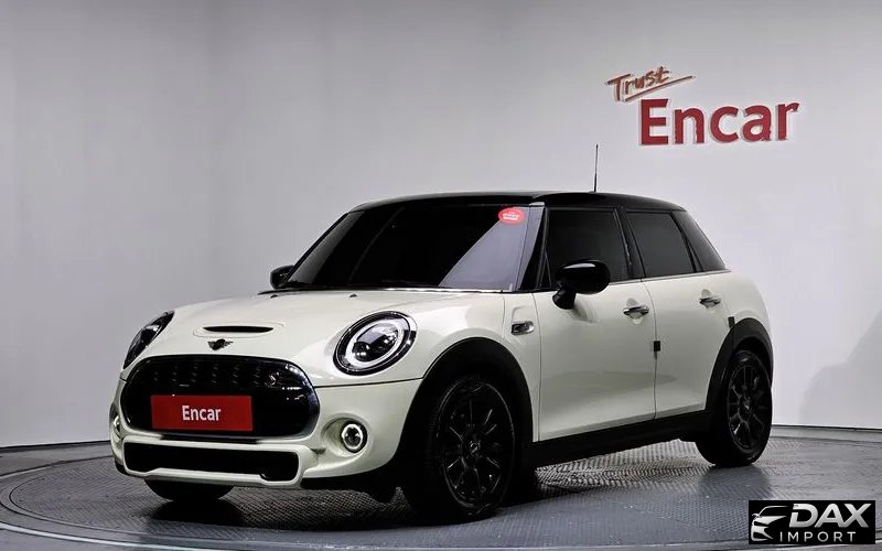 Mini Cooper 5Door Standard