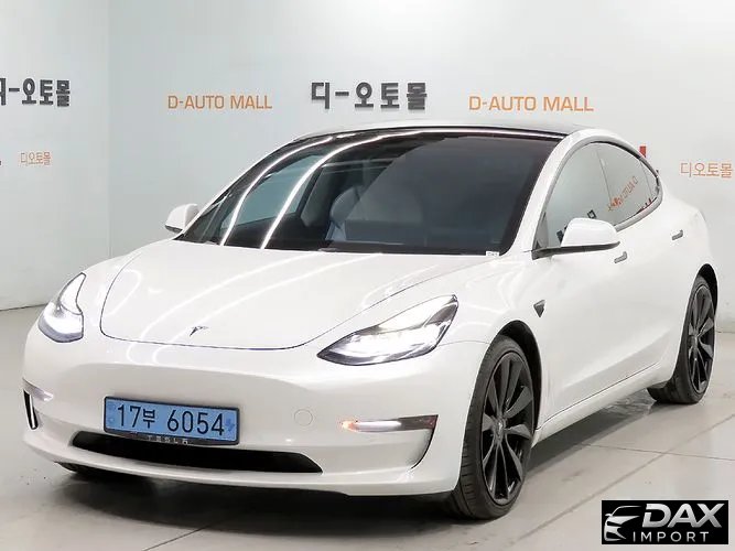 Tesla Model 3 Long Range