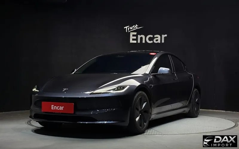 Tesla Model 3 Long Range