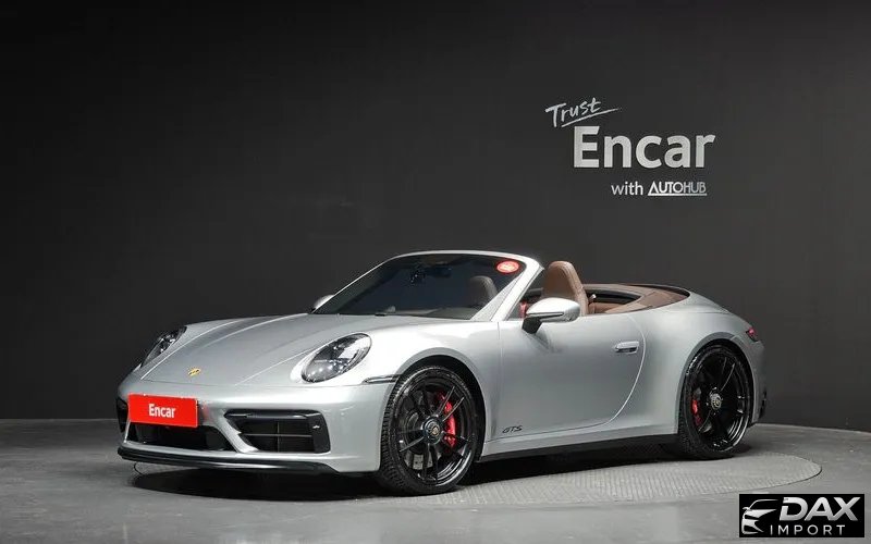 Porsche 911 Carrera 4 GTS Cabriolet