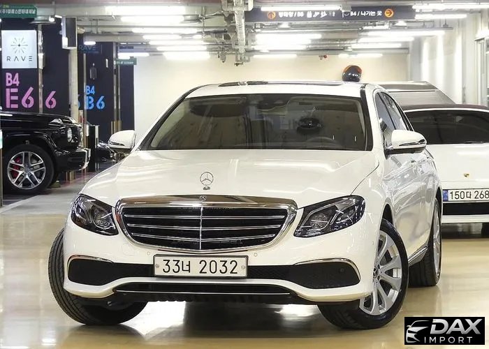 Mercedes-Benz E-Class E300 Exclusive