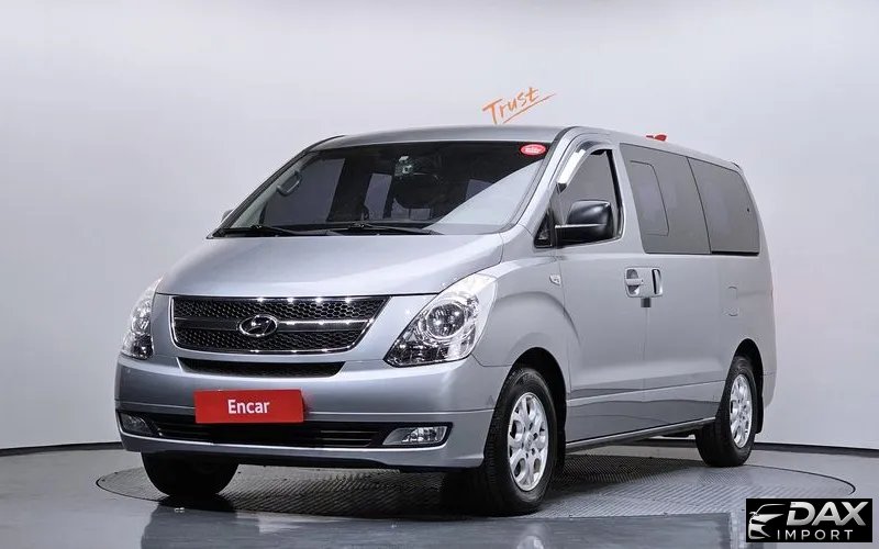 Hyundai Starex 11-Seater Wagon