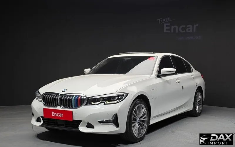 BMW 3-Series 330e Luxury