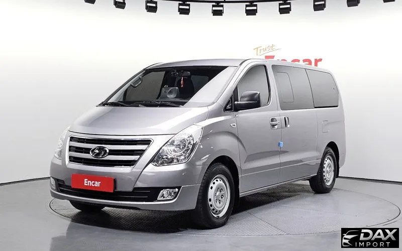 Hyundai Starex 12-Seater Wagon