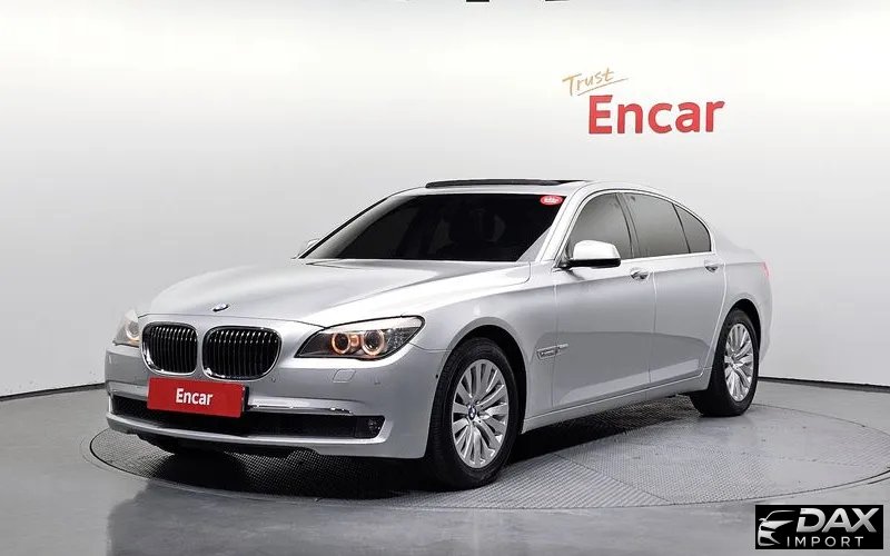 BMW 7-Series 740i