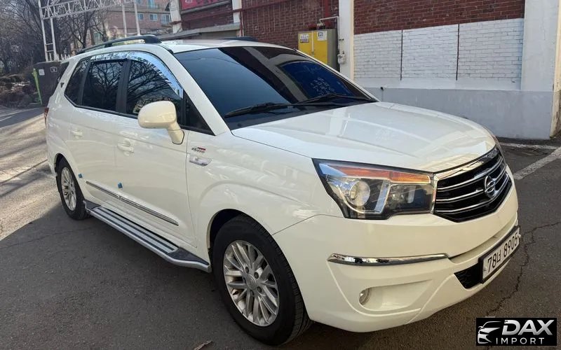 KG_Mobility_Ssangyong KORANDO 4WD GT 11-seater