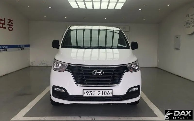 Hyundai Starex Van 3-Seater