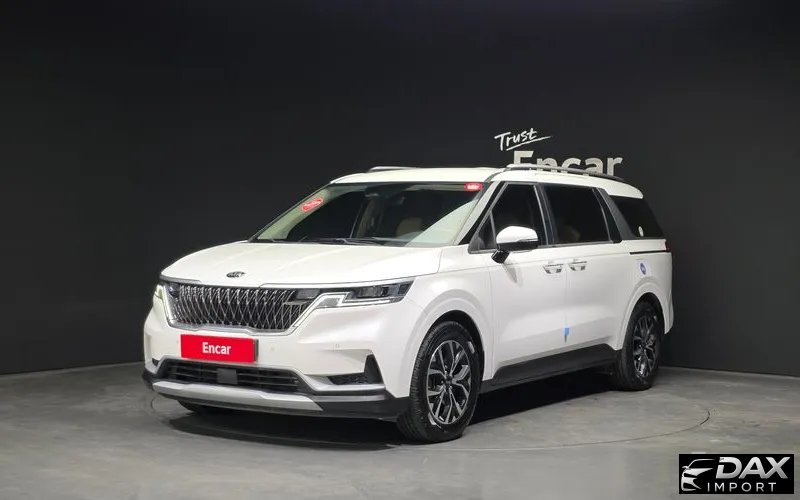Kia Canival 9-Seater Prestige