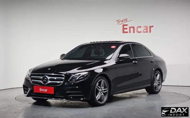 Mercedes-Benz E-Class E300 4MATIC AMG Line