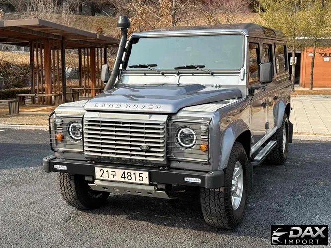 Land Rover Defender 110
